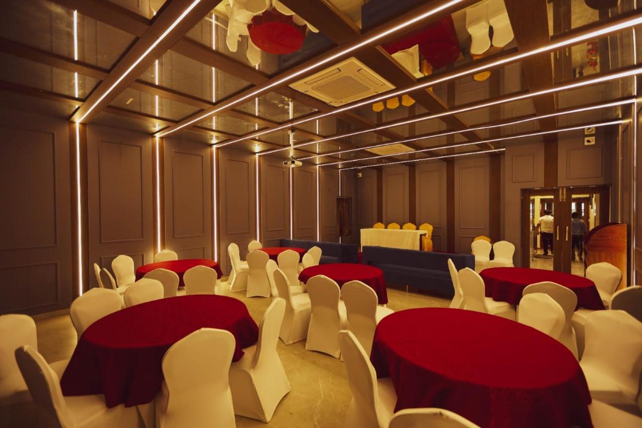 Hotel Kiran Мирадж Экстерьер фото