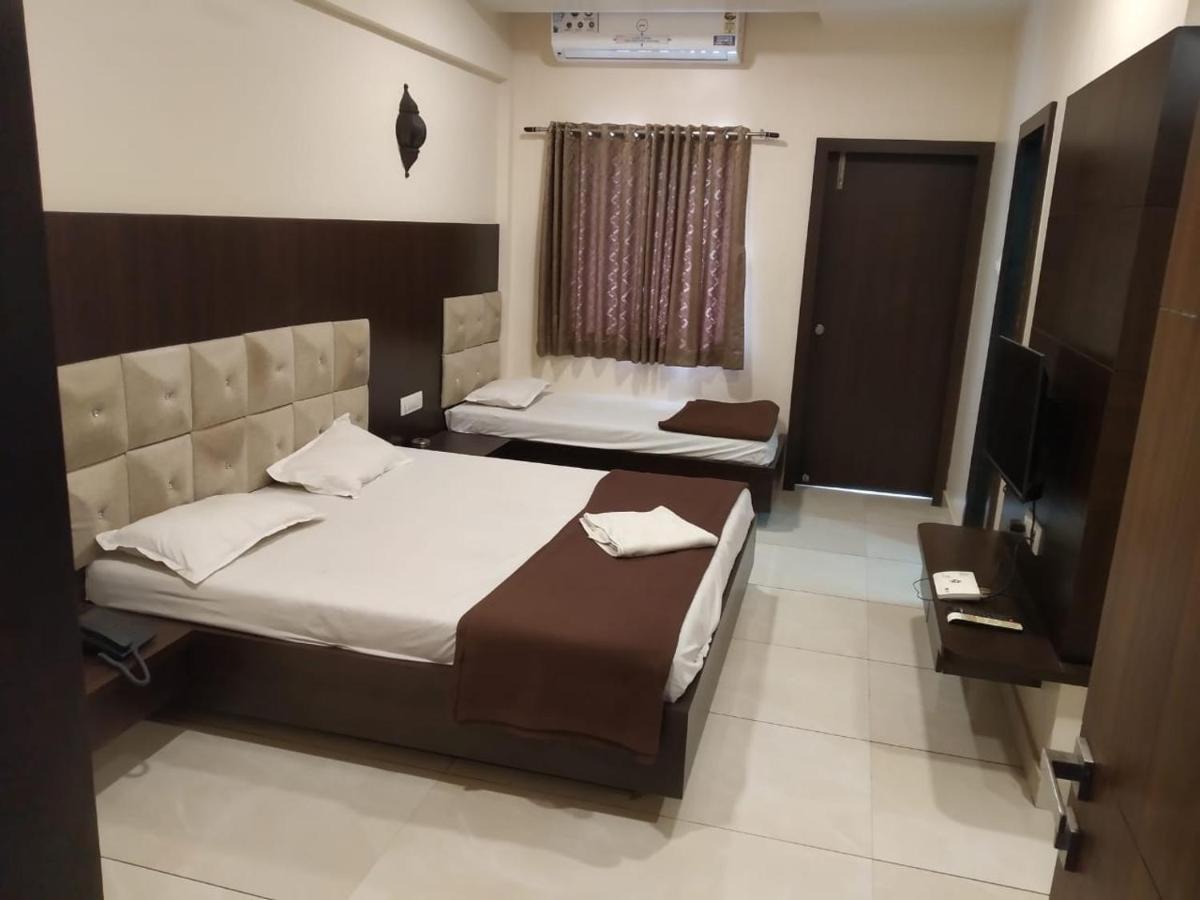 Hotel Kiran Мирадж Экстерьер фото